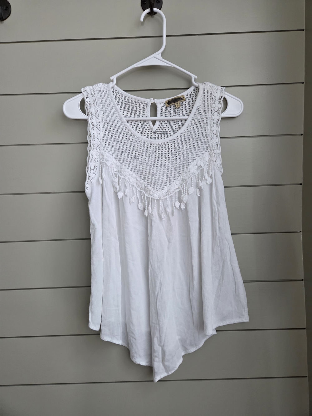 Democracy White Crochet Yoke Tassel Tank Top